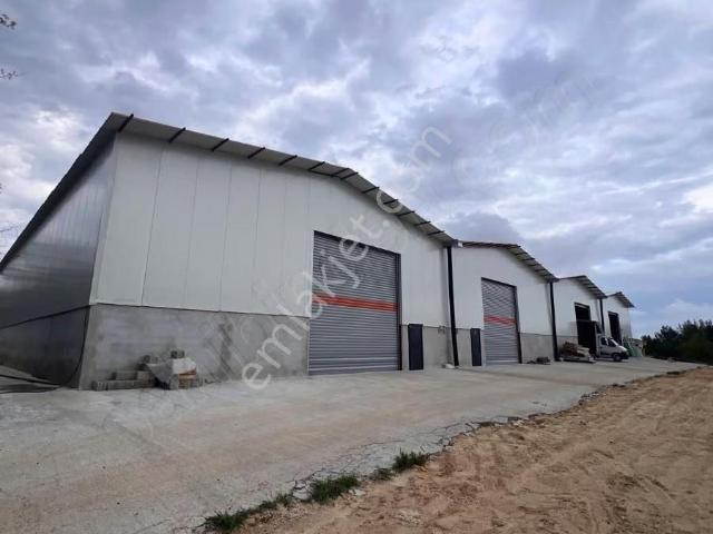 Konyaaltı Aşagıkaraman Mah.450m2 Kiralık Depo