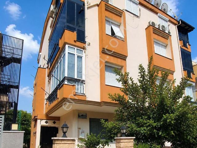 Konyaaltı Altınkum'da Denize 150 Metre Mesafede Eşyalı Kiralık 2+1 Daire