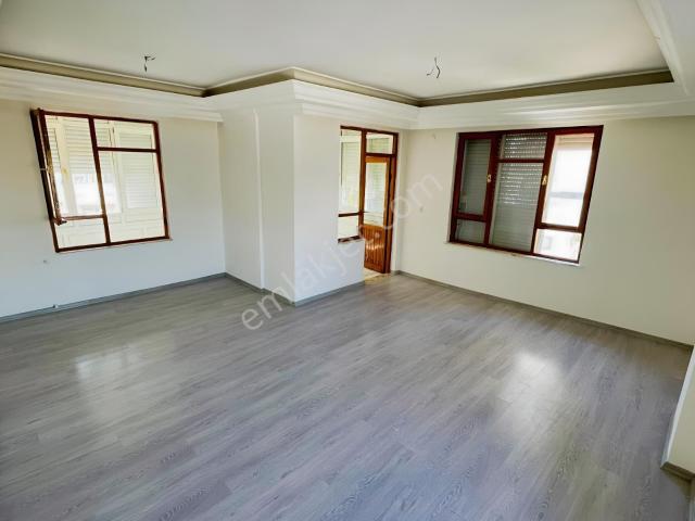 Konyaaltı Arapsuyunda Denize Yakın 3+1 Daire