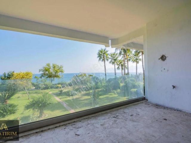 Konyaaltı Cad.yeşil İle Mavinin Birleştiği Deniz Man. Daire