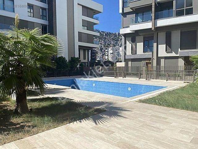 Konyaaltı Hurma Mah Kiralık 3+1dogalgazli Dubleks