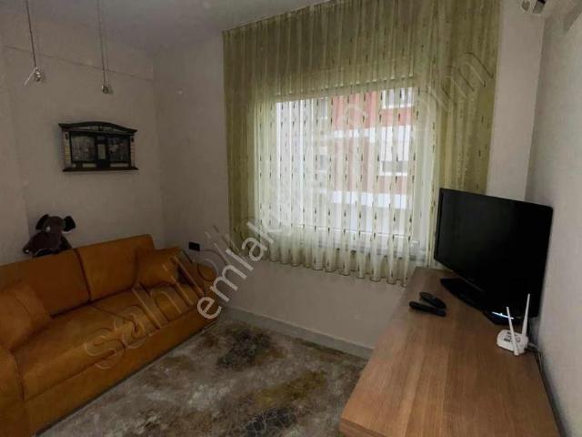 Konyaaltı Hurma Mahallesinde Site İçerisinde Satılık Eşyalı 2+1