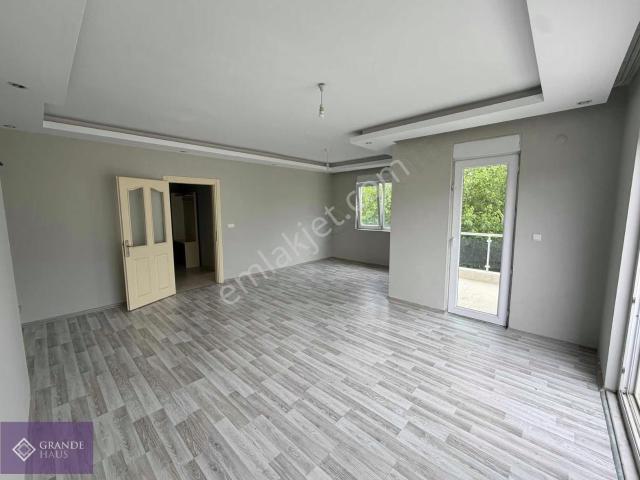 Konyaaltı/ Hurma Mh. Ara Kat, Ayrı Mutfaklı 2+1 Kiralık Daire