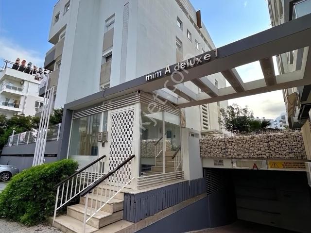 Konyaaltı Hurma Mim A Deluxe Sitesinde Güneydoğu Cephe 3+1