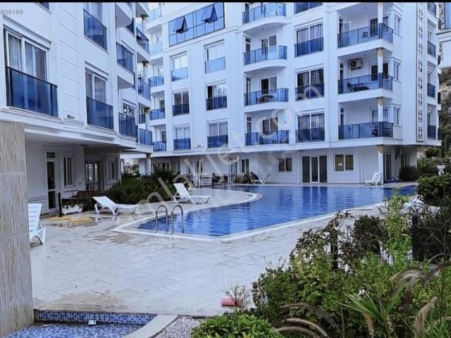 Konyaaltı Hurma'da Site İçi Full Eşyalı Katta 1+1 Daire