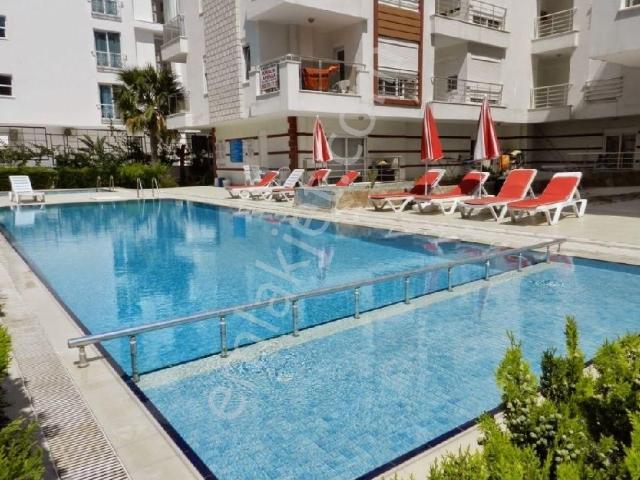 Konyaaltı Limanda Havuzlu Denize Yakın 2+1 Full Eşyalı Kiralık Daire