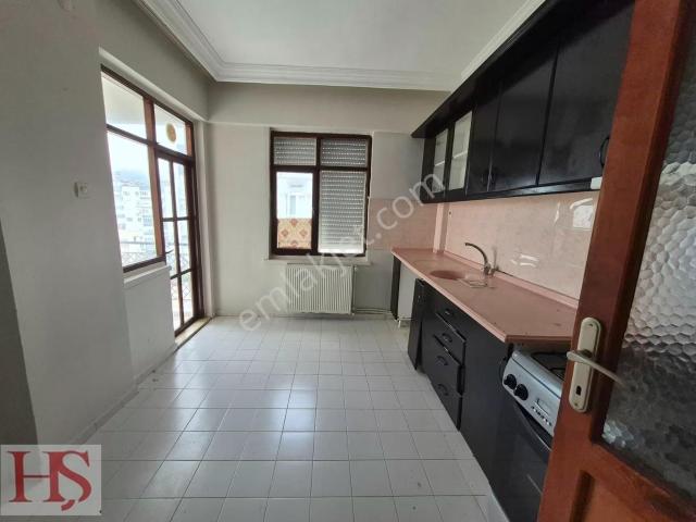 Konyaaltı Öğretmenevleri 3+1 Site İçi Doğalgazlı Satılık Daire