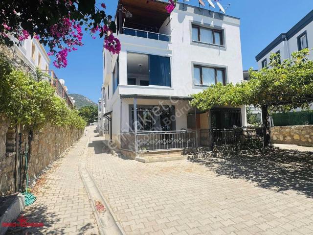 Konacık Merkezde Kiralık 2+1 Giriş Kat Daire