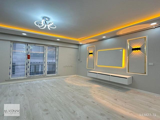 KONAK YAPI'DAN LÜX DEKORLU 100m SİTE İÇİ 2+1 ACİL SATILIK DAİRE