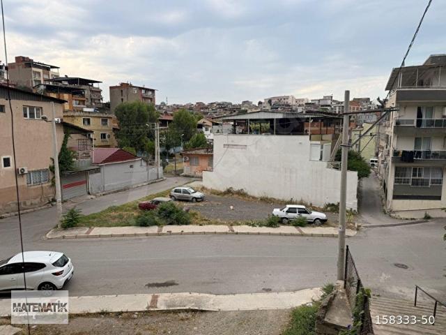 KONAK GÜNEY MAHALLESİ'NDE KAÇIRILMAYACAK YATIRIM FIRSATI