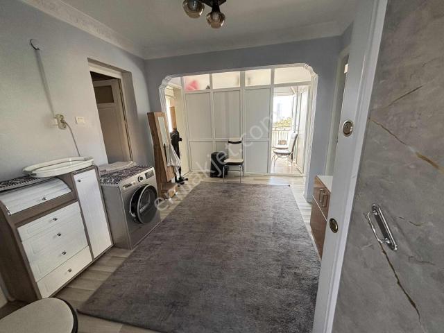 Konak Gültepe Deniz Ve Doğa Manzaralı Daire 3+1 125 M2