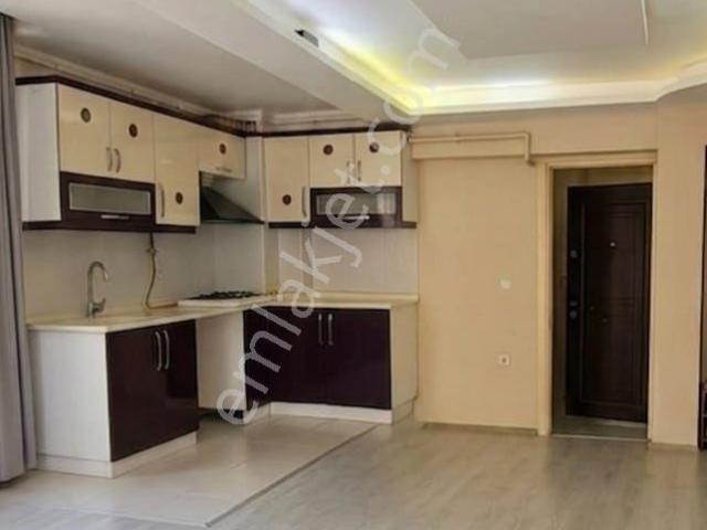 Konak İzmirpark Avm Yakını 2+1 80m2 Otoparklı Tadilatlı Daire