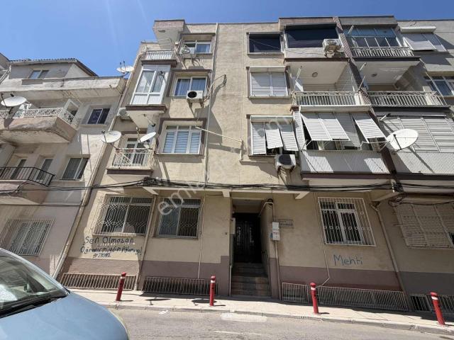 Konak Kılıç Reis Mah. Deniz Manzaralı 3+1 Kiralık Daire