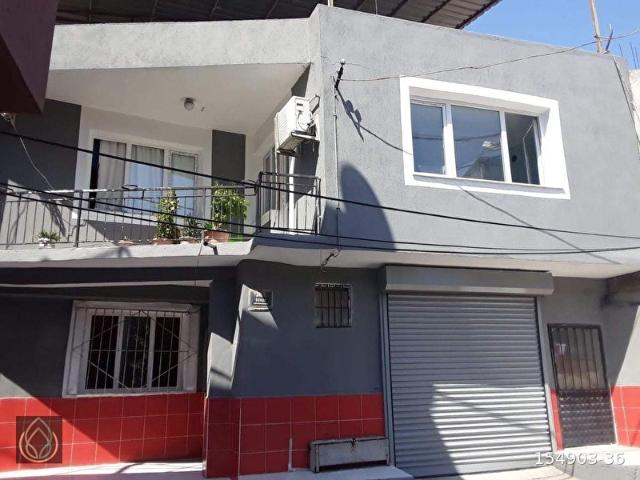 Konak Levent Mah.de garajlı avlulu teraslı müstakil 2 katlı satılık bina