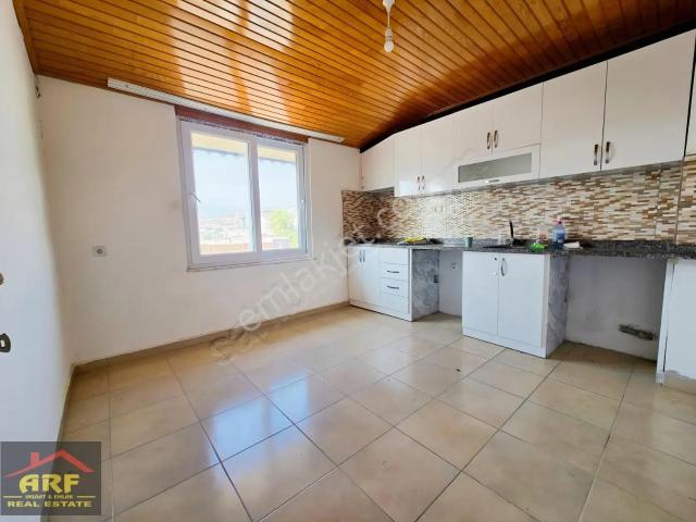 Konaklı'da Kiralık Ayrı Mutfak 1+1 Geniş Daire