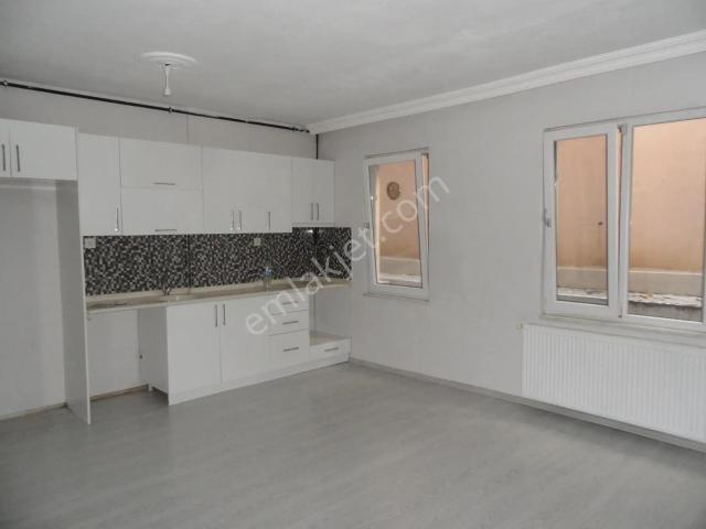 Konakta Metroya 5 Dakika Güzel 2+1 Daire