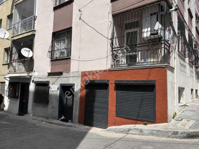 Konak'ta Amortisman Süresi Avantajlı Satılık Dükkan