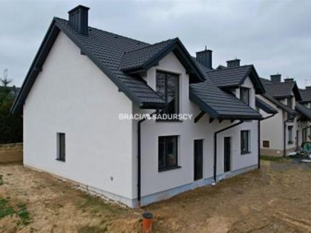 Konary, ul. Dworska, 96 m² Dom