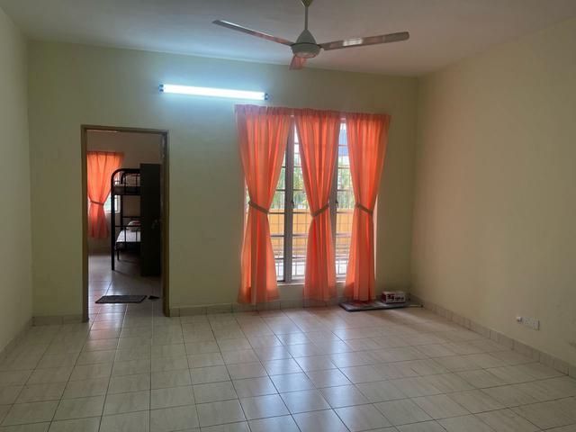 Kondominium Kristal Partially Furnished3 Rooms 2 Toilets 1 Park