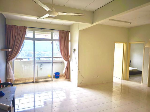 Kondominium Sri Palma Villa at Mantin Negeri Sembilan for Sale