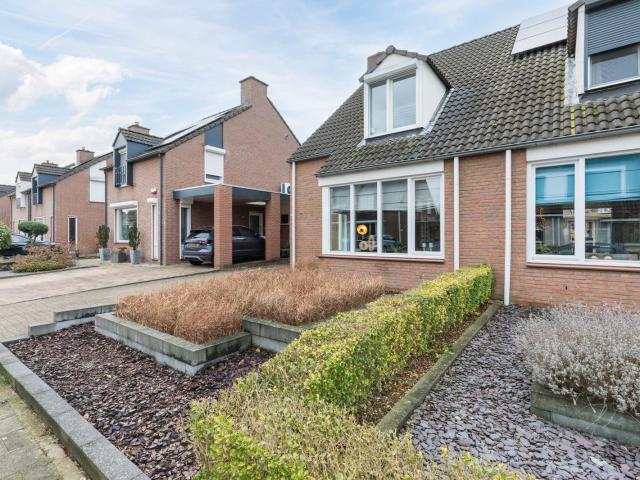 Koningstraat, 78, 6121HT, Born, Limburg 6121HT