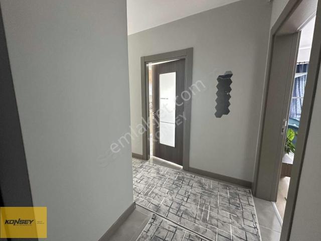 Konsey'den Ardıçlı Tokide Eşyalı Kiralık 2+1 Daire