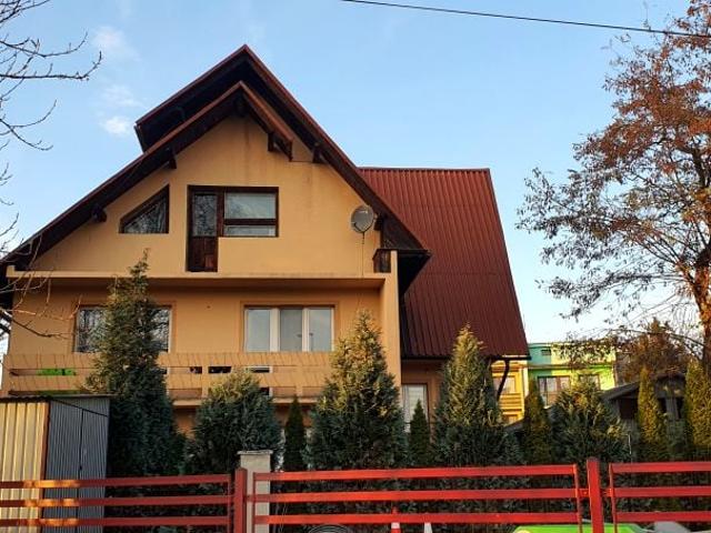 Konstantego Ildefonsa Gałczyńskiego 350 m², Kraków