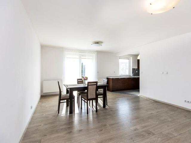 Kobierzyńska 156 m², Kraków