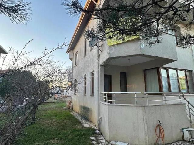 Kocaali'de Sahile Yakın Fırsat Villa