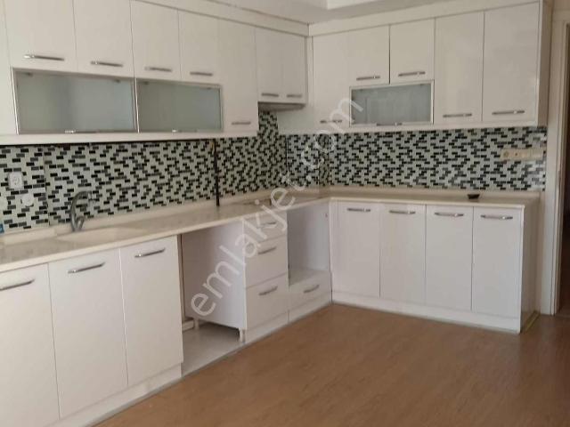 Kocabıyık Gayrimenkul'den Tavas Samanlık Kiralık 3+1 Daire