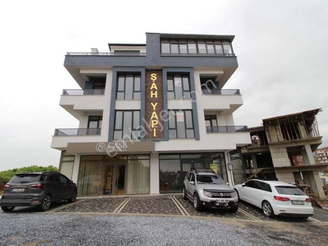 Kocaeli Başiskele Ulus Caddesi Üzerinde Arakat Kiralık Daire