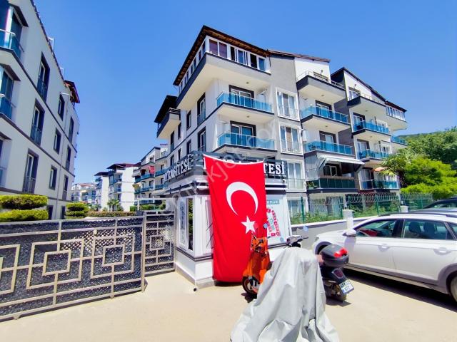 Kocaeli İzmit Yahyakaptan Civarı Site İçi 1+1 Satılık Arakat