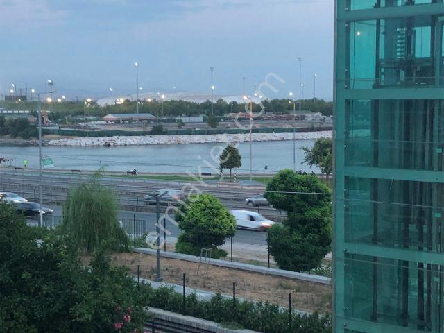 Kocamustafapaşa Deniz Manzarlı Eşyalı Daire