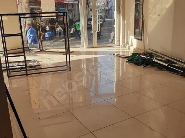 Kocamustafapaşa Sümbülefendi de iki katlı 190 m2 merkezi konumlu deprem projeli bina kiralık mağaza