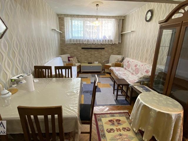 KOCAMUSTAFAPAŞA'da YATIRIMLIK FIRSAT 2+1 75m2 YARI BODRUM