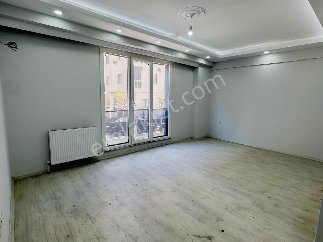 Kocasinanda Site İçi 2+1 Yükses Giriş