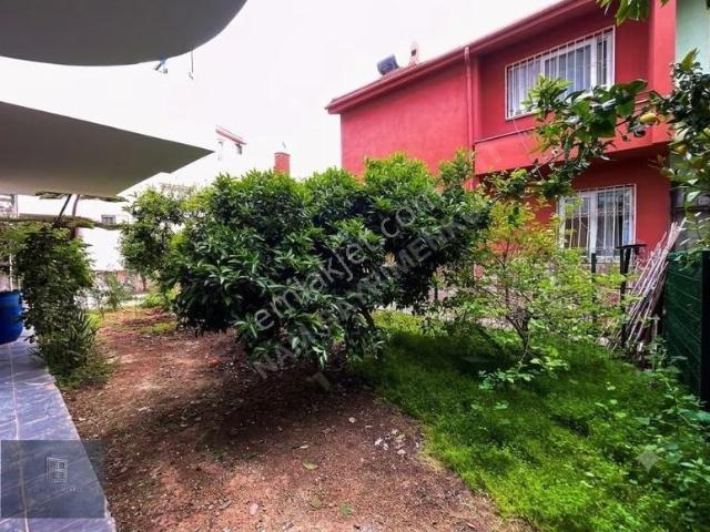 Kocavilayet'te Masrafsız 4+1 Lüks Villa, Site İçinde