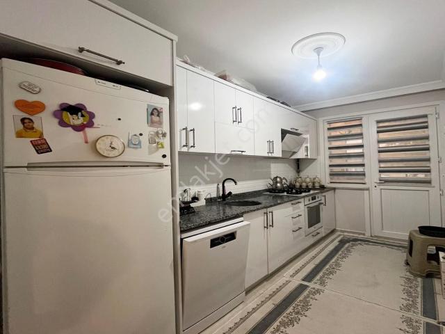 Kod 5406 Yenidoğan Mah. Kapalı Otoparklı Geniş 2+1 Satılık
