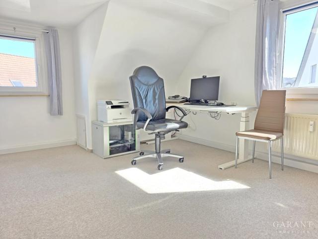 Koffer packen und einziehen tolle 3 Zimmer Wohnung