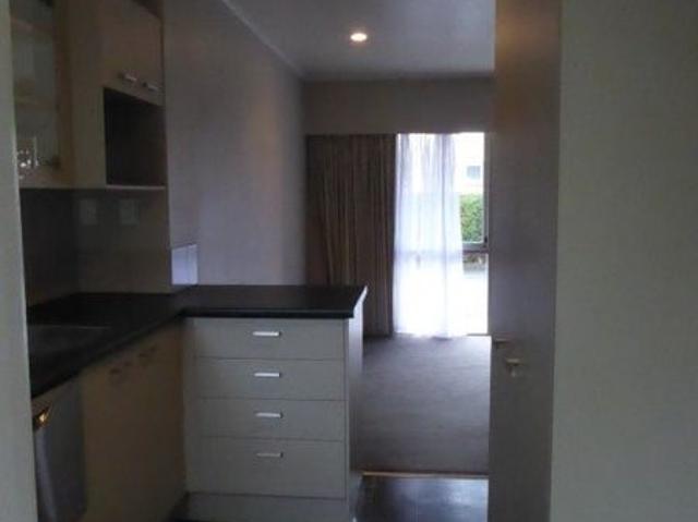 kohimarama, 2 bedrooms