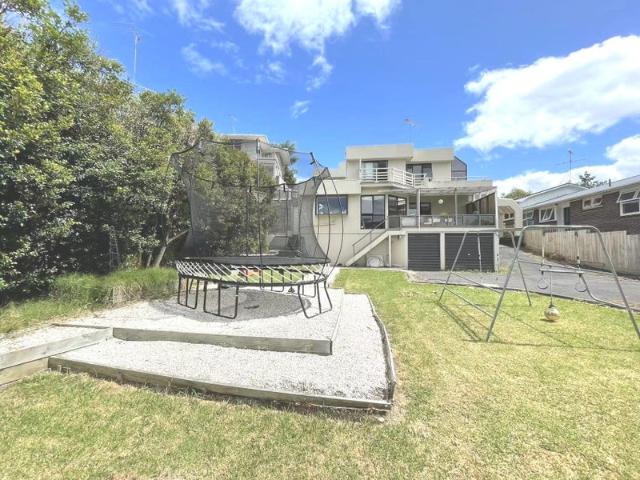 kohimarama, 3 bedrooms