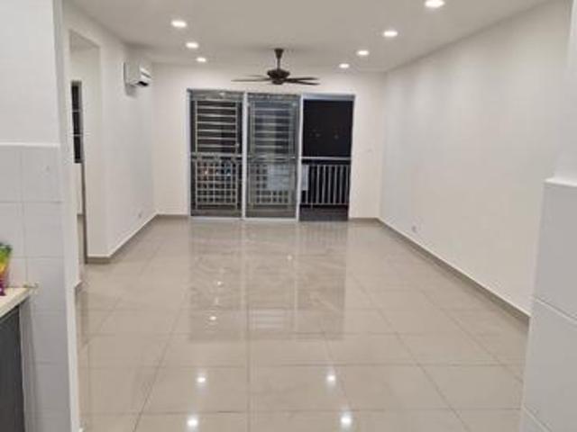 Koi Boulevard Puchong Selangor Condominium FOR SALE