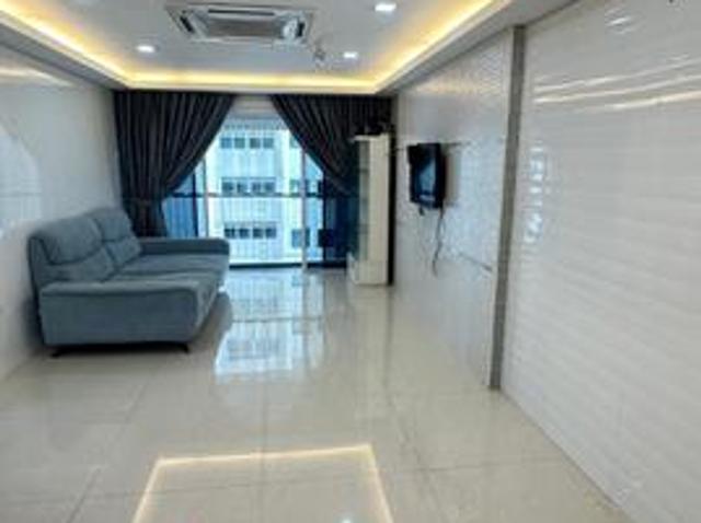 Koi KInrara Puchong Nice renovated Ready move in