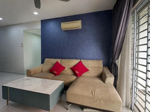 Koi Kinrara Puchong 3R2B Fully Furnished Movein Ready