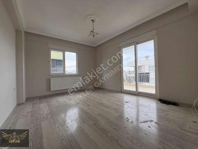 Kökez Mahallesi'nde 2+1 125 M² Doğalgazlı Satılık Daire