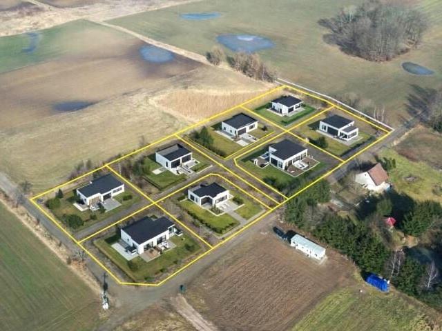 Kolejowa 1 399 m², Gościno