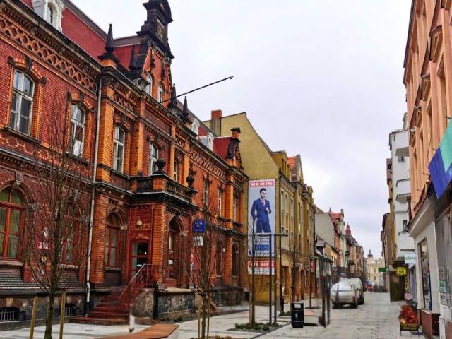 Kolejowa 1 585,30 m², Ostrów Wielkopolski