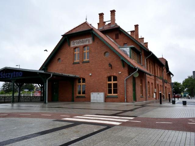 Kolejowa 356,90 m², Szczytno