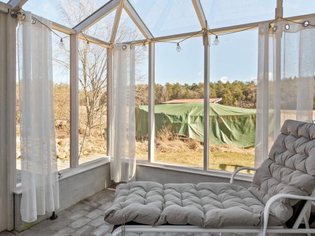 Kolmyrvägen 8