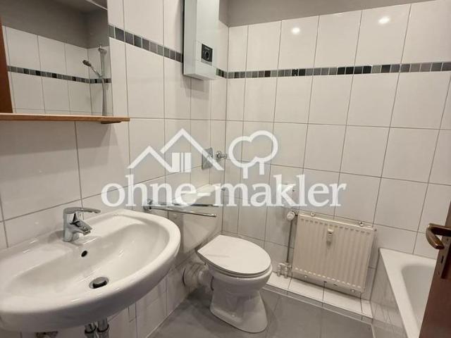 Köln Hohlweide, 2 Zimmer Küche, Diele, Bad, Balkon